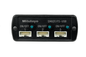 Immagine di L‘interfaccia DMX-3 T/FS USB consente di collegare strumenti con uscita dati "DIGIMATIC" ad un PC. I dati di misura vengono convertiti in codice tastiera e possono essere inseriti in qualunqe programma che accetti l' immissione dei dati da tastiera. Possibilità di collegare un interruttore a pedale per l'avvio della trasmissione dati.